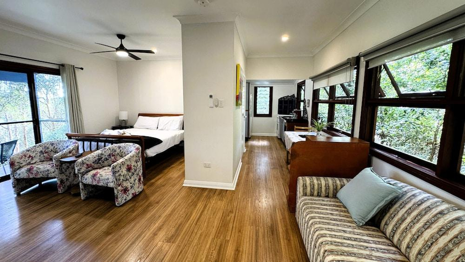Bedroom, Heaven in the Hills Retreat, Caloundra - Hinterland