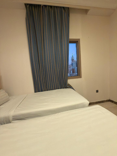 Bedroom 2, Wahdat Khair Hotel, Makkah