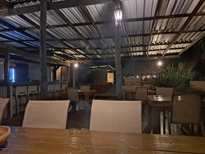 Food & Drinks 3, Hambana Lifestyle Lodge, Vhembe