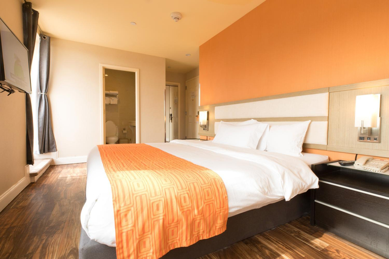 Bedroom 2, Romana Hotel - NYC, New York