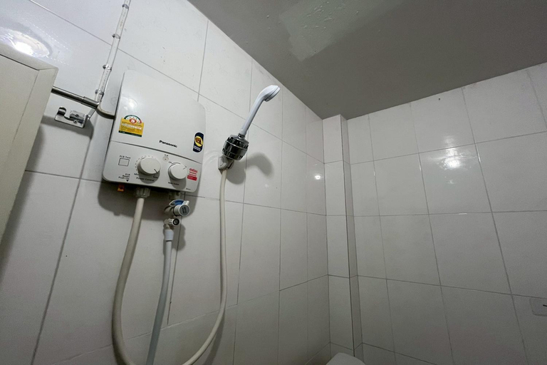 Bathroom 4, Krabi Orchid Hometel, Mueang Krabi