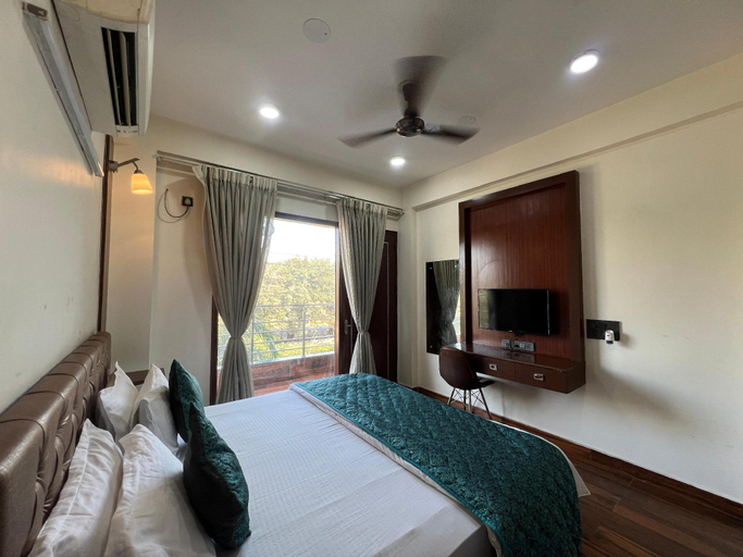 Others 3, YU TURN TOWNHOUSE, Gautam Buddha Nagar