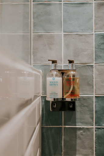 Bathroom 4, På Torvet, Ærø