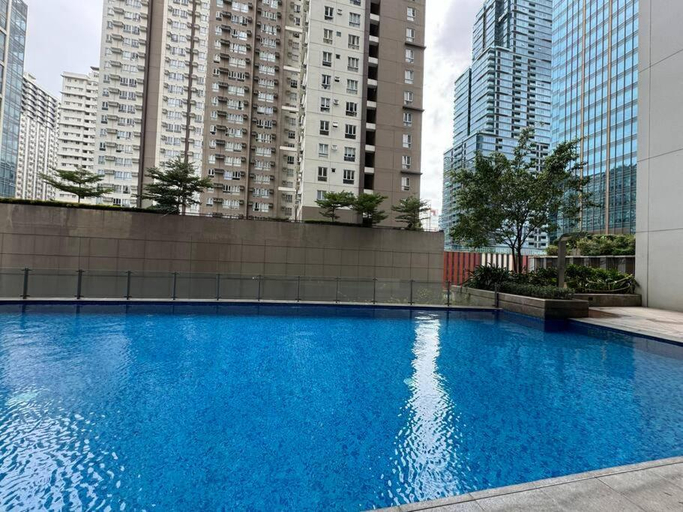 Sport & Beauty 2, Cozi Chic Uptown Getaway BGC, Taguig