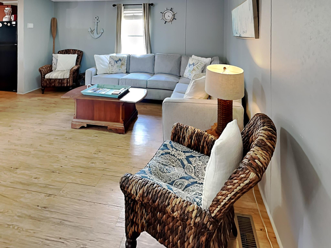 Bedroom 3, Pier Pressure, Aransas