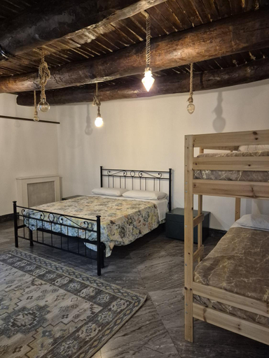 Bedroom 3, LA DIMORA DI TOTO, Napoli