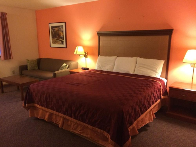 Bedroom 3, King Oscar Motel, Lewis