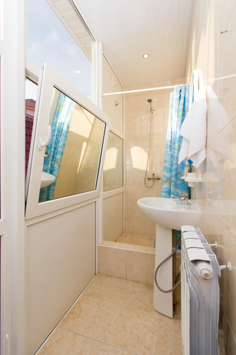 Bathroom 2, Start, Sochi gorsovet