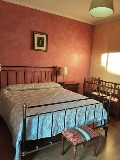 Bedroom 2, B&B Santa Vittoria, Rieti