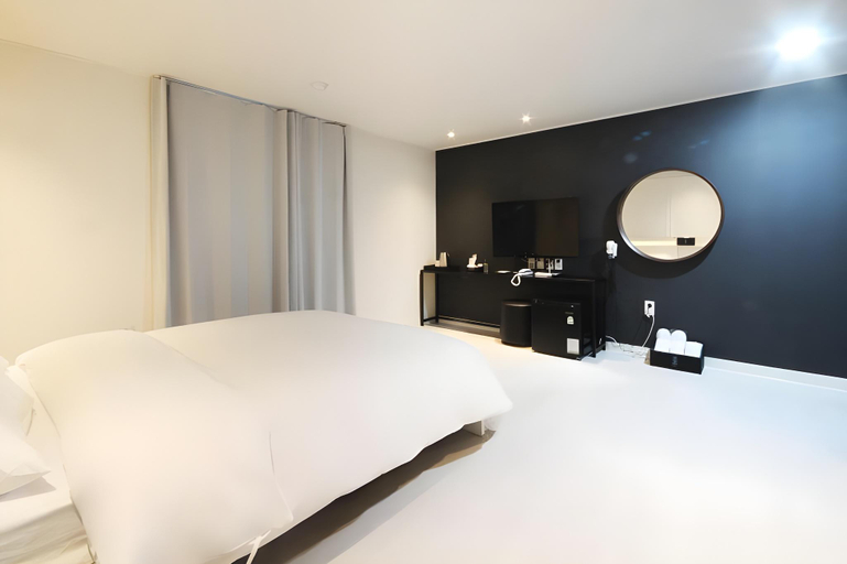 Bedroom 3, Busan Soho Hotel, Busanjin