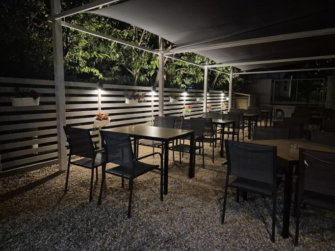 Food & Drinks 5, ALYA Sea Escape Costinesti - parcare gratuita, Costinesti