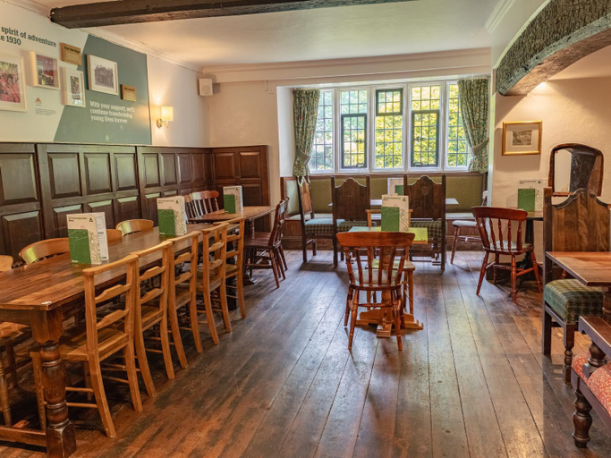 Food & Drinks 4, YHA Hartington Hall, Staffordshire