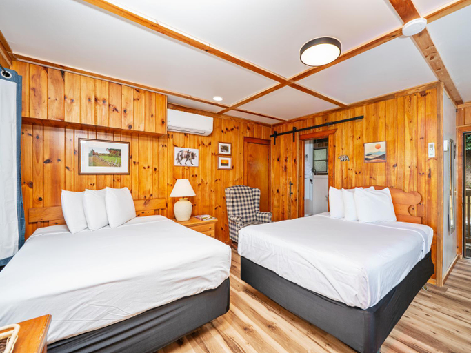 1, Alpine Inn, McDowell