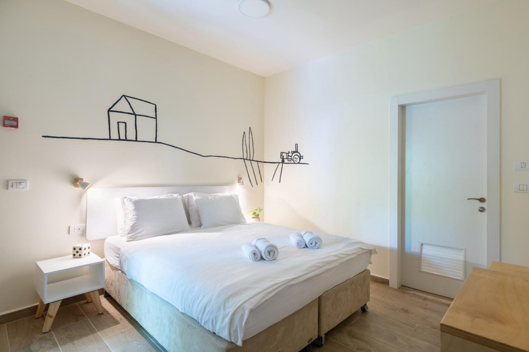 Bedroom 4, Kibbutz Kfar Masaryk Country Lodging