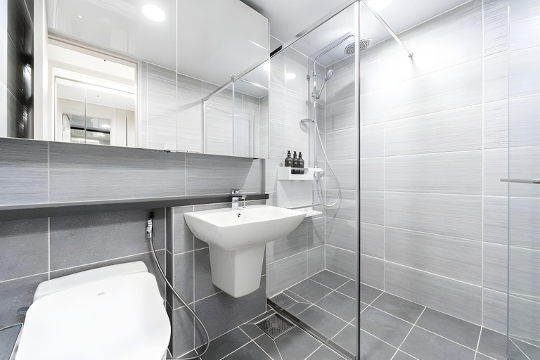 Bathroom 3, Le Collective Yeosu, Yeosu