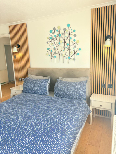 Bedroom 3, Luton Airport Guest House, Luton