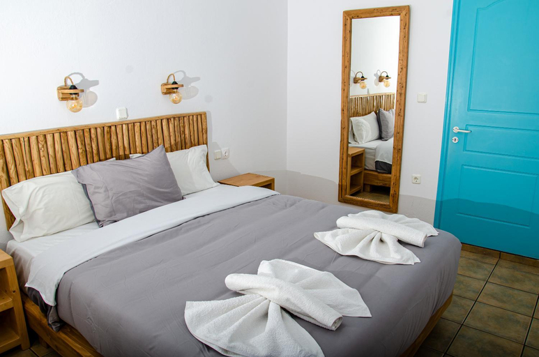 Bedroom 4, Livadia Apt A Paros, South Aegean