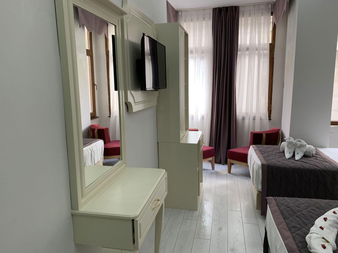 Bedroom 3, Taksim Diamond Hotel, Beyoğlu