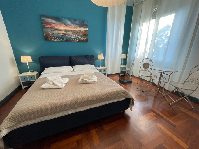 Bedroom 2, Villa Nepi apartments, Cagliari