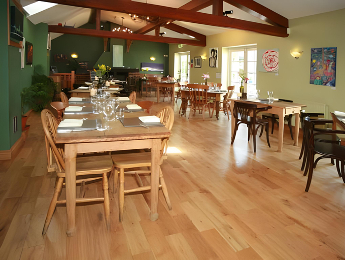 Food & Drinks 4, The Angel Inn, Wiltshire