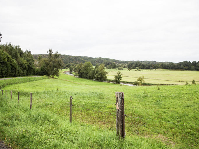 Others 5, Durbuy Luxe Villa with Pool, Namur