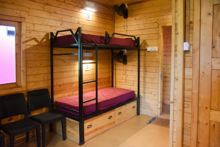 Bedroom 2, The Yuppi Hippi Beachpackers Hostel, North Goa