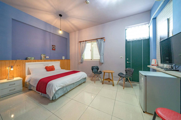 Bedroom 2, Colorful House B&B, Hualien
