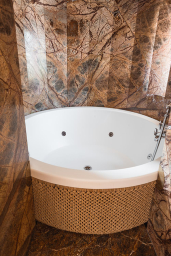 Bathroom 5, Domaine Saint Clair Le Donjon Etretat, Seine-Maritime