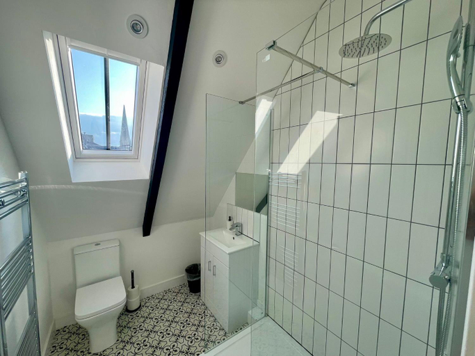 Bathroom 5, Wellington house, Northumberland