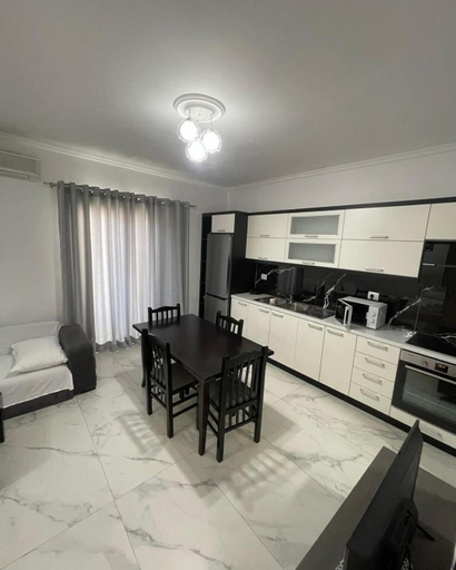 Others 5, Ajla Apartment, Sarandës