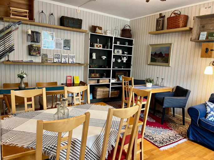 Food & Drinks 3, Lidhem herrgard. Bed & Breakfast och mindre lagenheter, Vimmerby