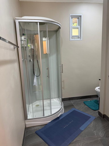 Bathroom 2, Mitcham Station Home Stay, Whitehorse - Nunawading E.