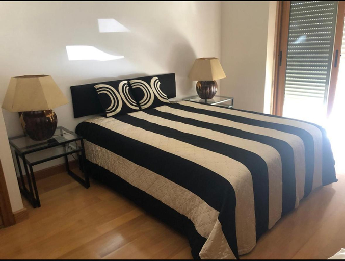 Others 2, Guia Cascais Room Suite Opportunity, Cascais