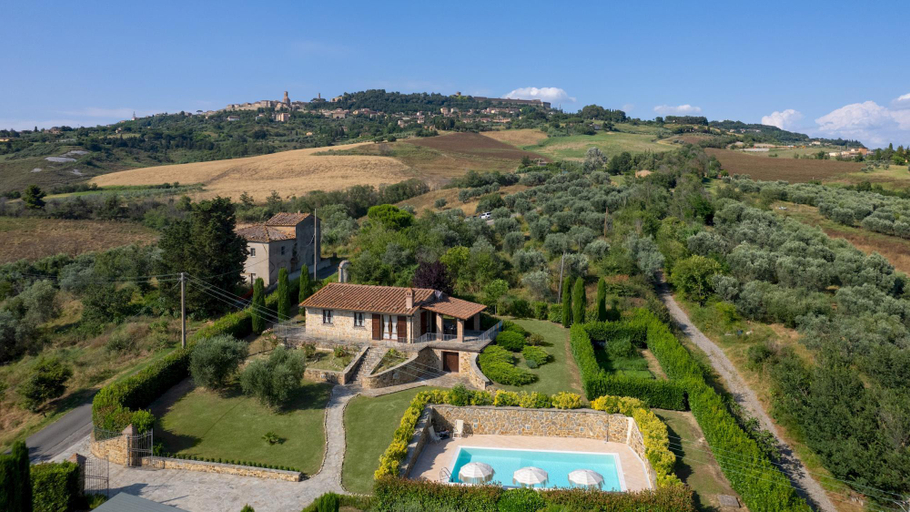 Swimming pool 3, VILLA PERUCCIO GIOIELLO IN VOLTERRA, Pisa