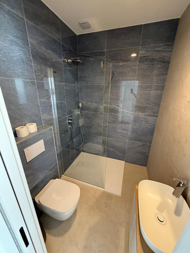 Bathroom 3, Villa Perla Nera & Villa Nevera by Pag tours, Pag