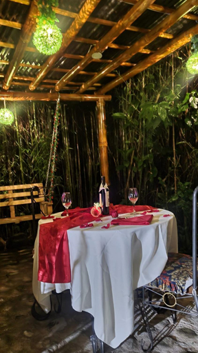5, Mindo GlamBird Glamping & Lodge, San Miguel de los Bancos