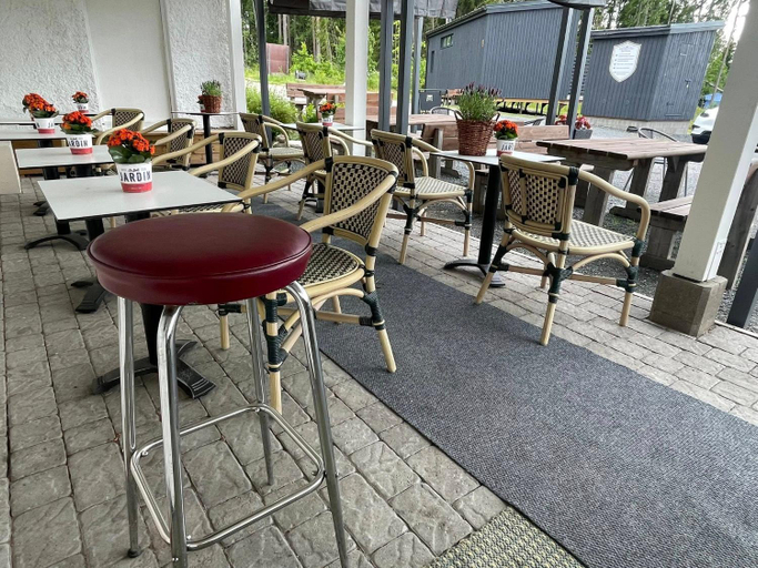Food & Drinks 4, Hotel Merikruunu, Finland Proper