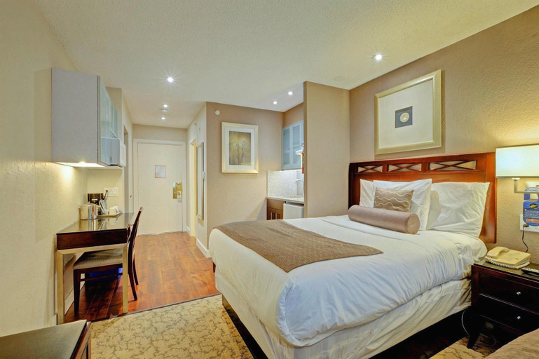 Bedroom 2, Red Lion Inn and Suites Victoria, Capital