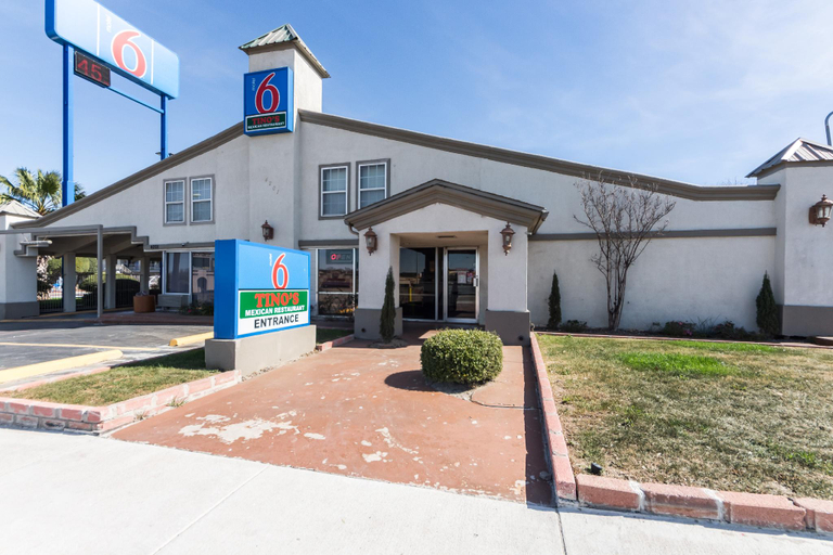 Exterior & Views 2, Motel 6 Fort Worth, TX - Seminary, Fort Worth