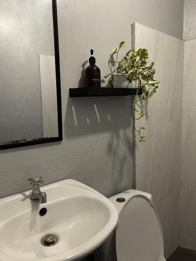 Others 4, Beach room for 2 at Dalluyon Beach House, San Fernando City