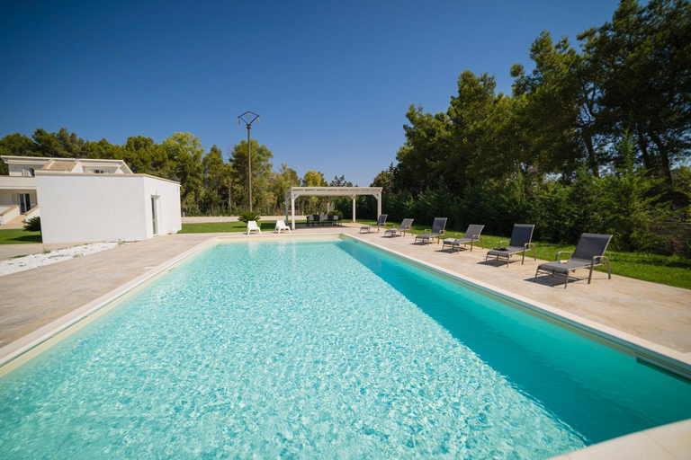 Sport & Beauty 3, Complesso Villa Cristal with Shared Pool, Lecce