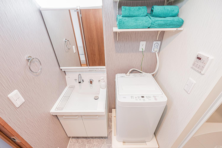 Bathroom 3, Waseda BNB Shinjuku, Shinjuku