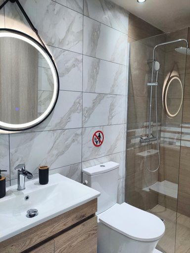 Bathroom 3, Horizon view apartment port of Piraeus, Attica