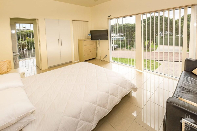 1, Sandy Star, South Gippsland - East