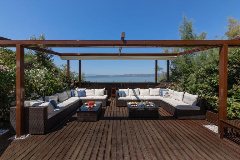 Food & Drinks 4, Enalio Suites, Peloponnese