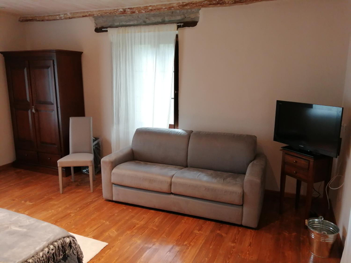 Others 5, a CASA DI ANNA, Cuneo