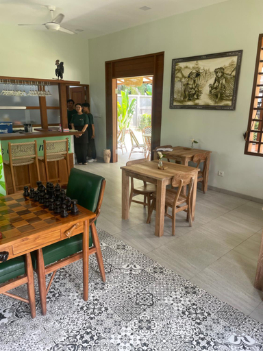 Others 3, Villa Koi, Gianyar