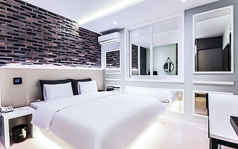 Bedroom 2, Gwangju Sinandong Hotel Geogijoa, Buk