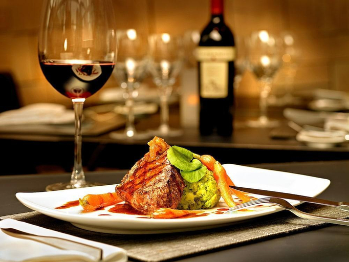 Food & Drinks 4, Amena Residences And Suites Managed By Melia, District 1