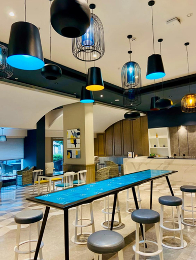Food & Drinks 2, Country Inn & Suites Lucknow Gomti Nagar, Lucknow